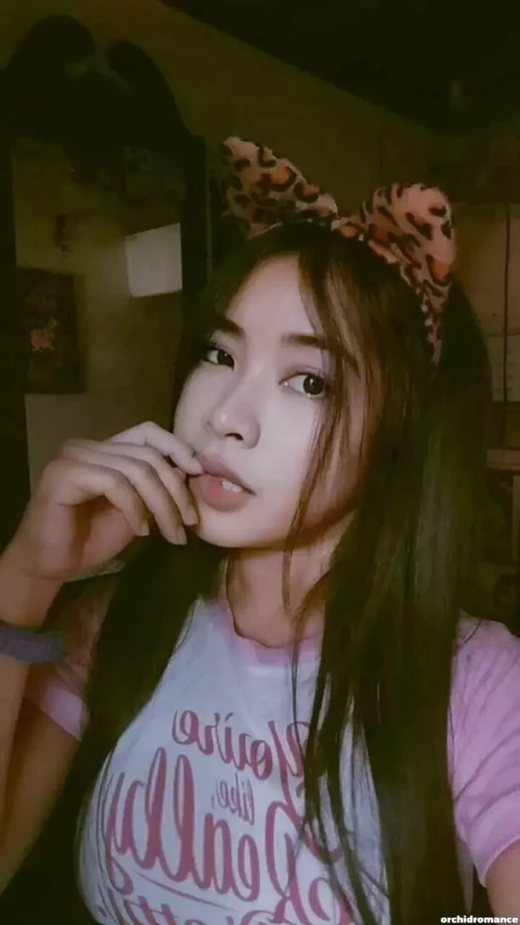 Susan Profile image 5