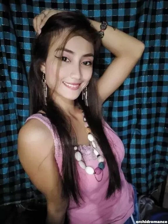 Marianel Profile image 1