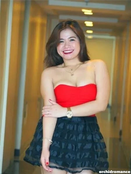 Yara Anaya Profile image 1