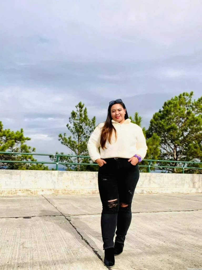 DONNA Profile image 5