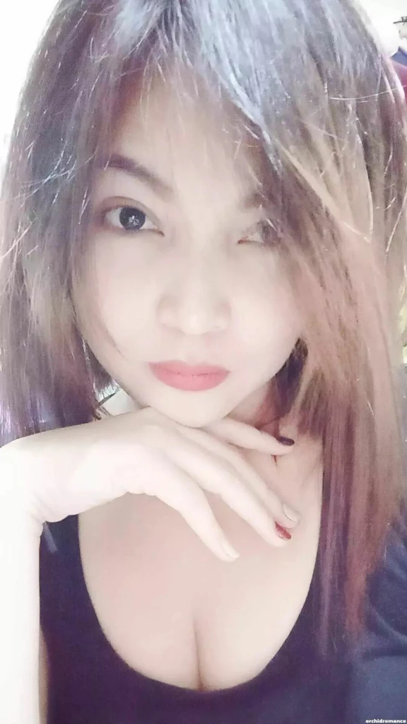 Samantha Profile image 3